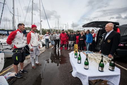 Premiumi meeskonna t�namine 2013 ORC EMi h�bemedalite puhul - Foto Meisi Volt, Delfi